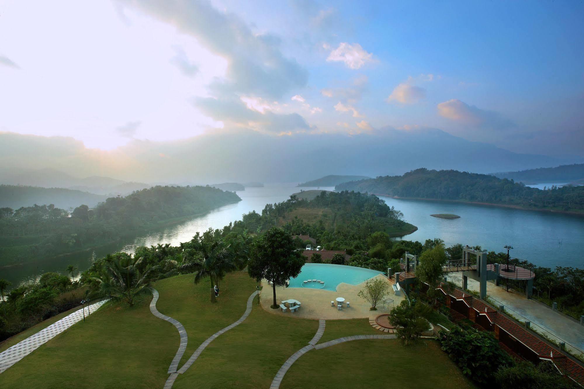 Arayal Resort-A Unit Of Sharoy Resort Tariyod Екстер'єр фото